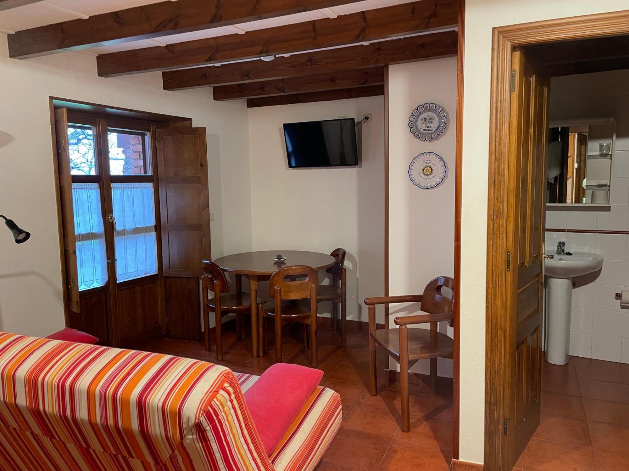 Apartamentos El Cueto De Los Collado Villanueva de Pria Εξωτερικό φωτογραφία