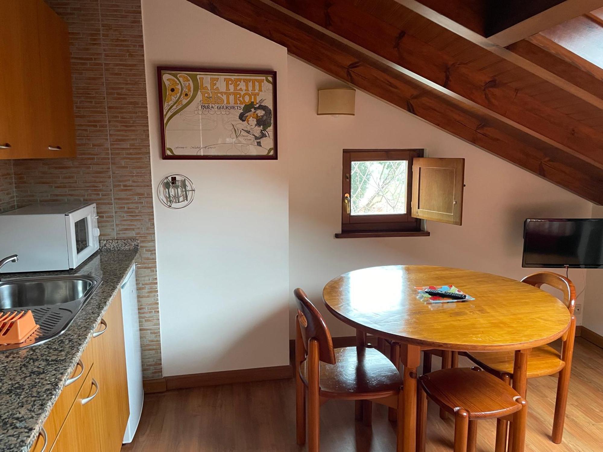 Apartamentos El Cueto De Los Collado Villanueva de Pria Εξωτερικό φωτογραφία
