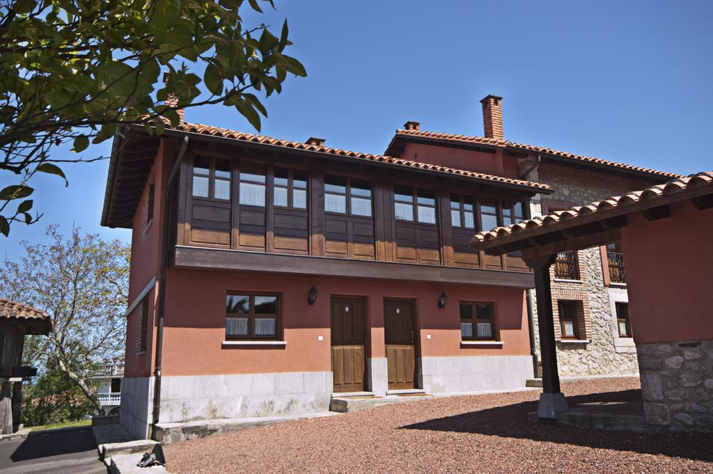 Apartamentos El Cueto De Los Collado Villanueva de Pria Εξωτερικό φωτογραφία